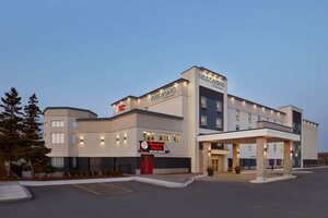 отель Four Points by Sheraton Vaughan