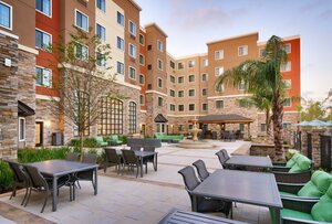 Гостиница Holiday Inn Express & Suites Gainesville I-75, an Ihg Hotel
