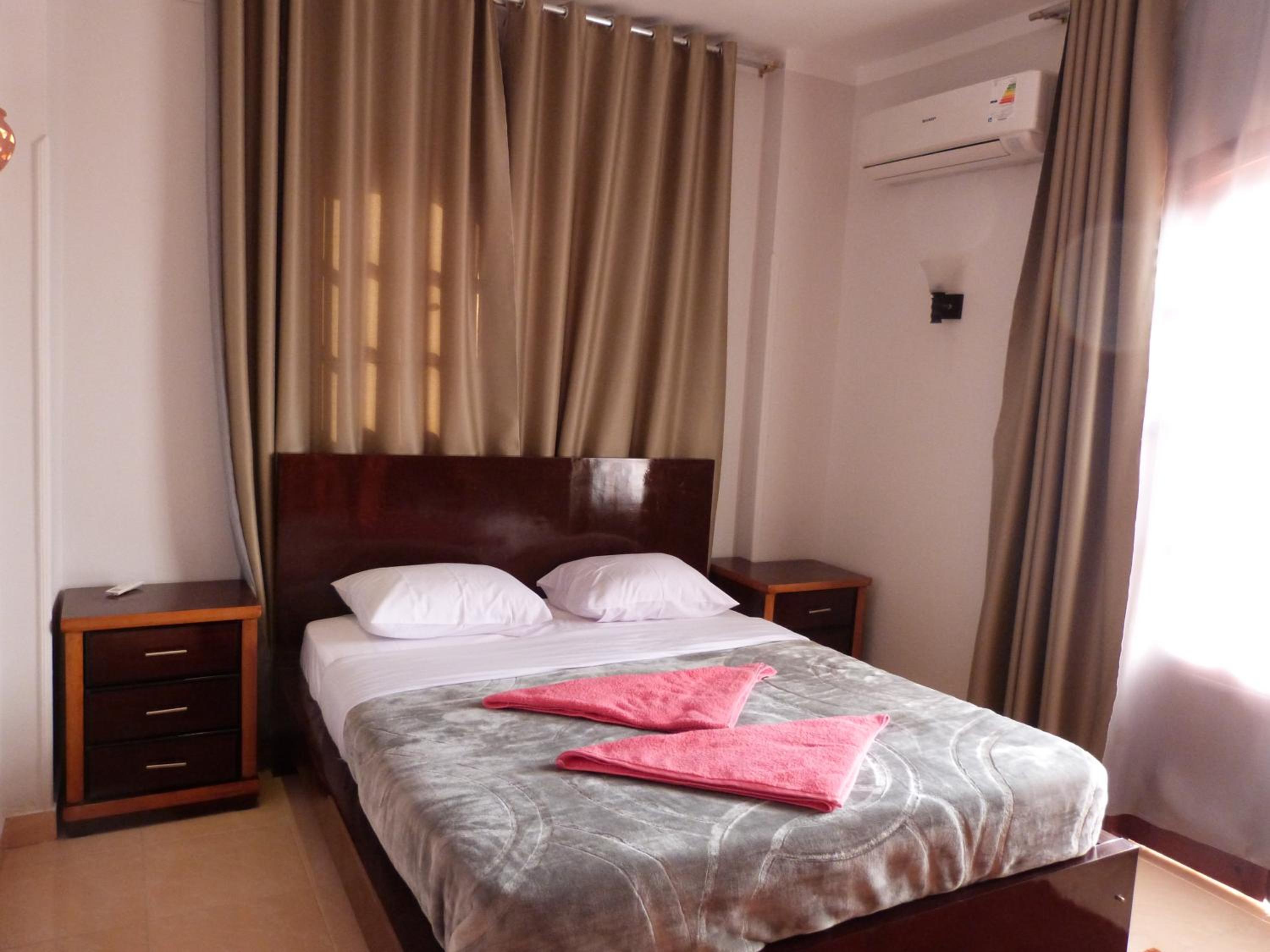 Фото Luxor Plaza House