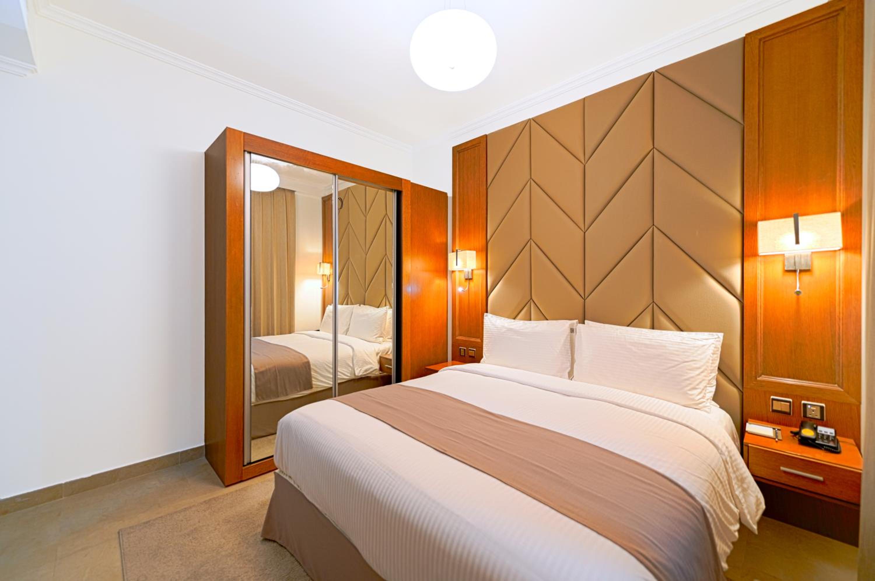 Фото Time Moonstone Hotel Apartments