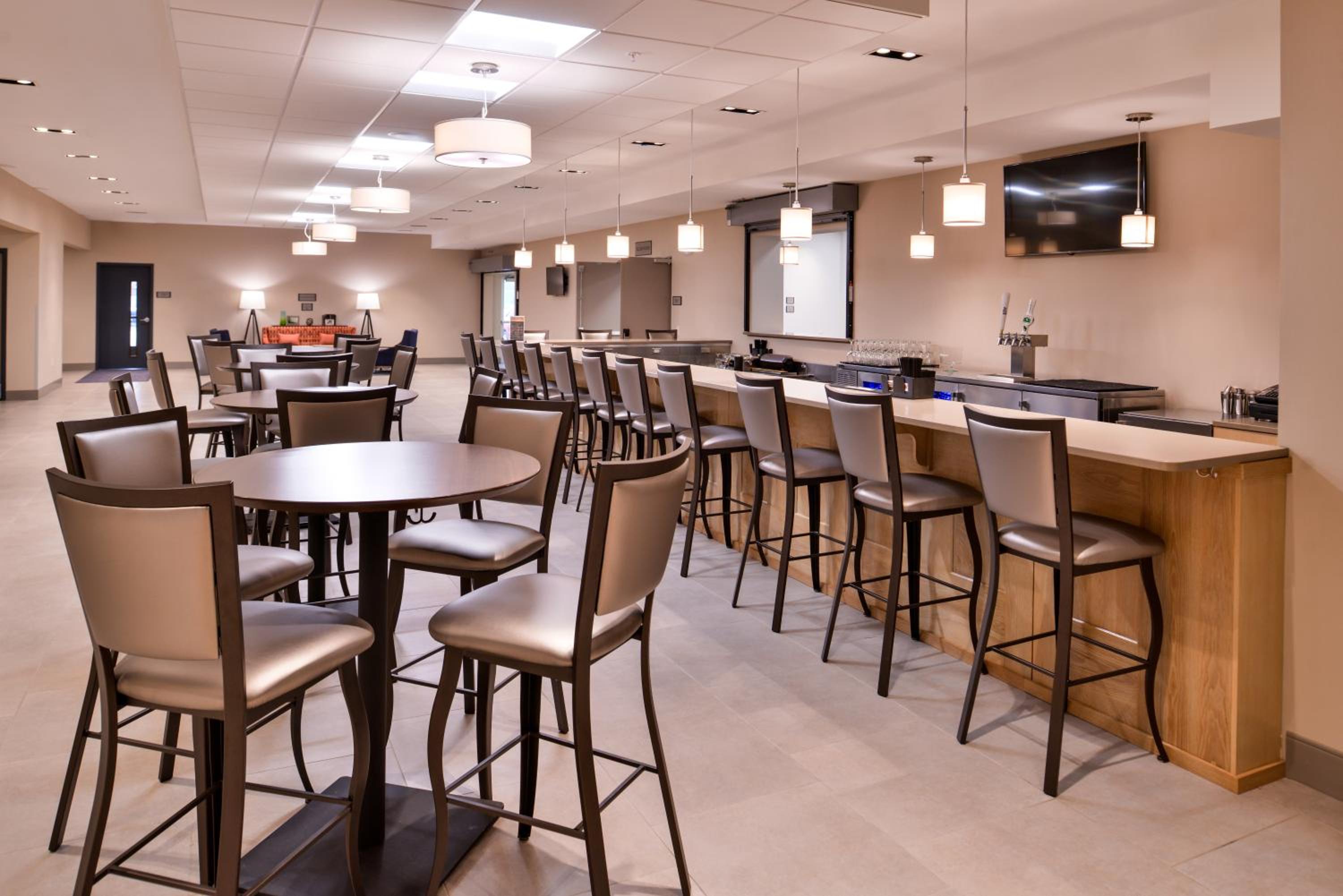 Фото Country Inn & Suites by Radisson, Ft. Atkinson, Wi