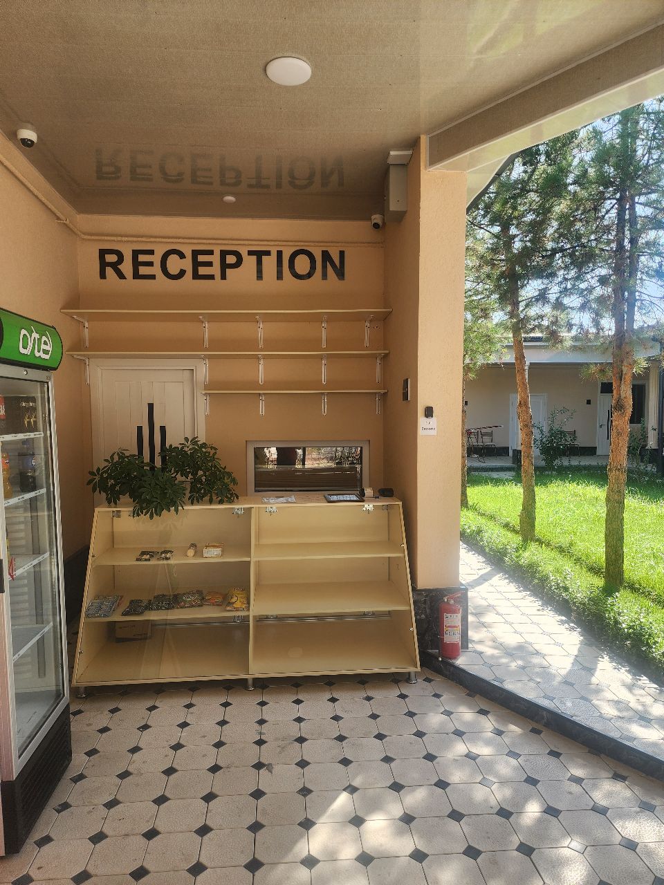 Фото отеля 2