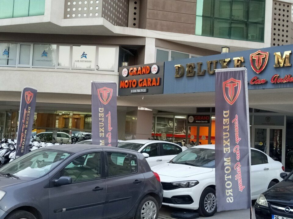 Car dealership Deluxe Motors Luxury Car Gallery, Izmir, photo