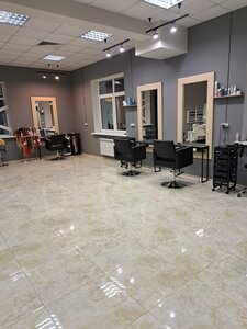 Parikmaherskaya (Garazhny proyezd, 1), hairdresser