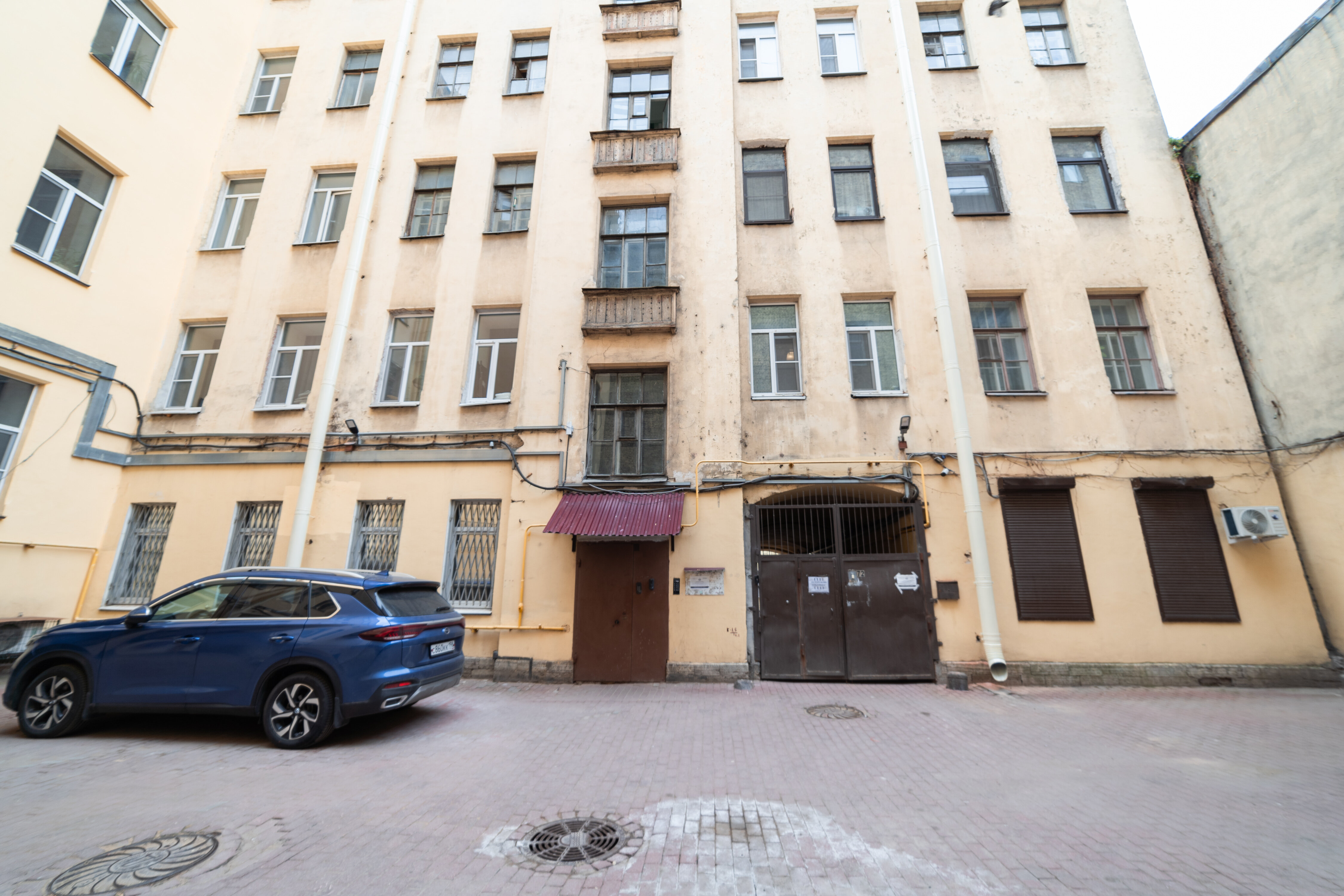 Фото ХотАпарт на Литейном