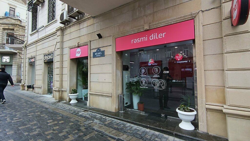 Mobile phone store Nar, Baku, photo