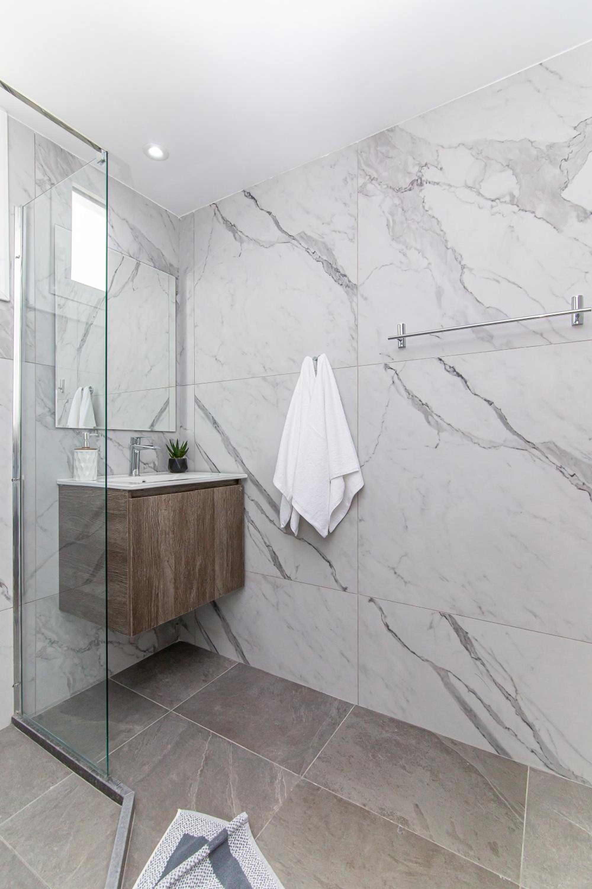 Фото Theoni Apartments