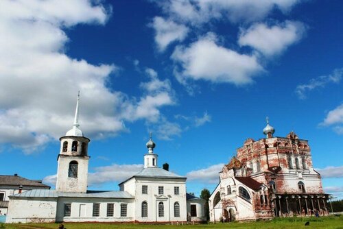Manastır Свято-Артемиево Веркольский мужской монастырь, Arhangelskaya oblastı, foto