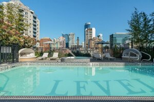 Гостиница Level Vancouver - Yaletown Seymour