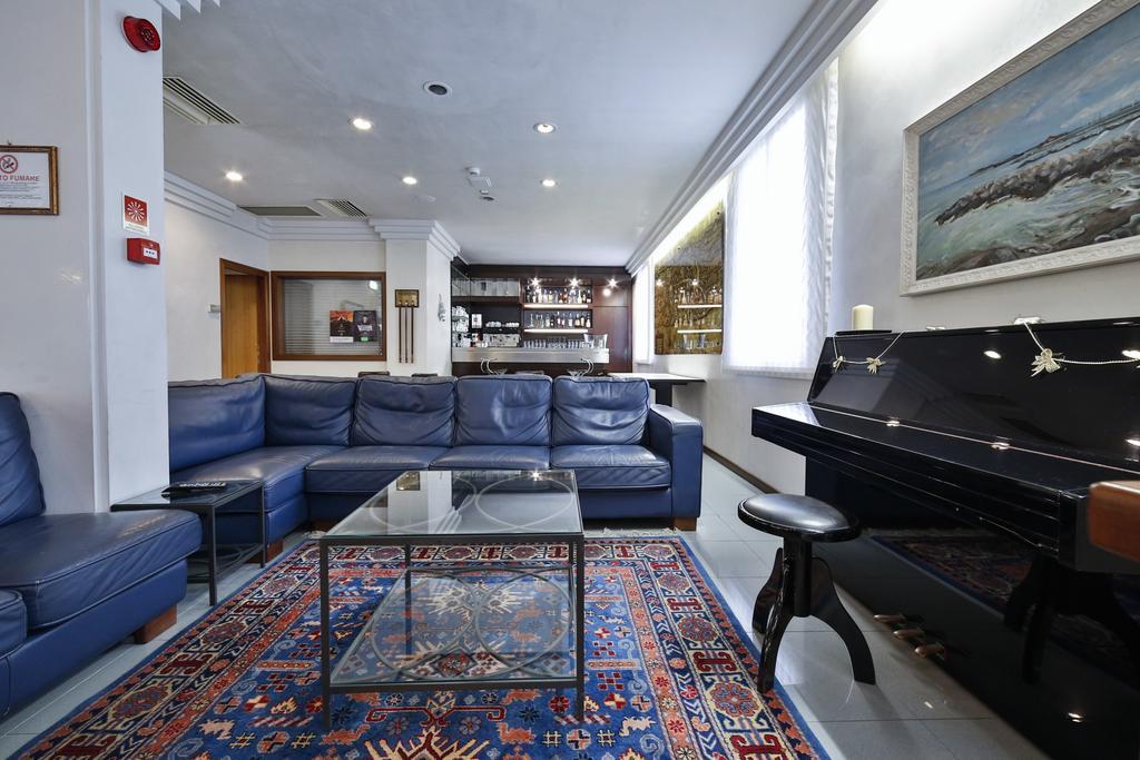 Фото Hotel Sunset