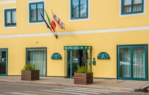 Гостиница New Petit Hotel