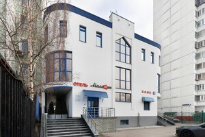 Малетон