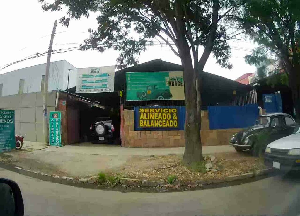 Auto studio Bi Vei Garage Servicio Alineado Y Balanceao, Cochabamba, photo
