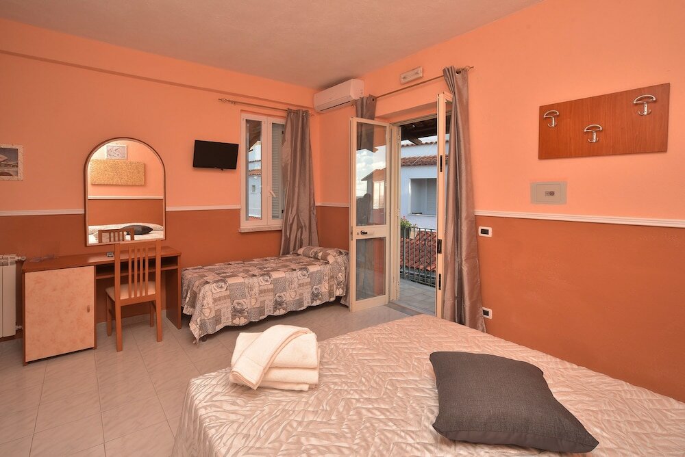 Фото Отель Junior Village Vacanze&Relax