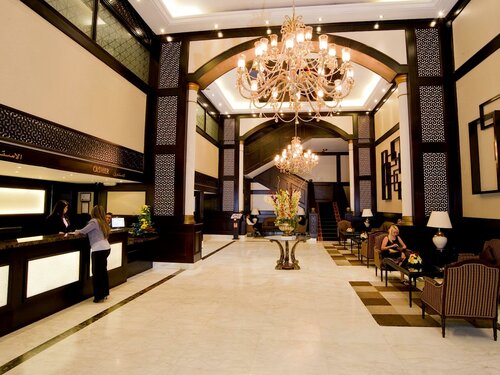 Гостиница Carlton Tower Hotel в Дубае