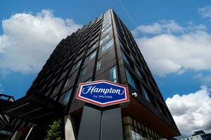Гостиница Hampton by Hilton Quito la Carolina Park в Кито