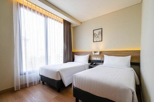 Отель Quest Hotel Prime Pemuda в Семаранге