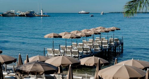 Гостиница AC Hotel Ambassadeur Antibes  Juan les Pins в Антибе