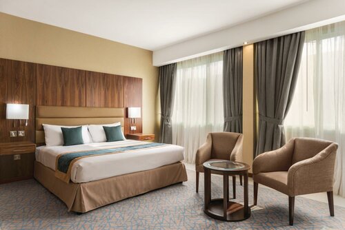 Гостиница Howard Johnson by Wyndham Abu Dhabi в Абу-Даби