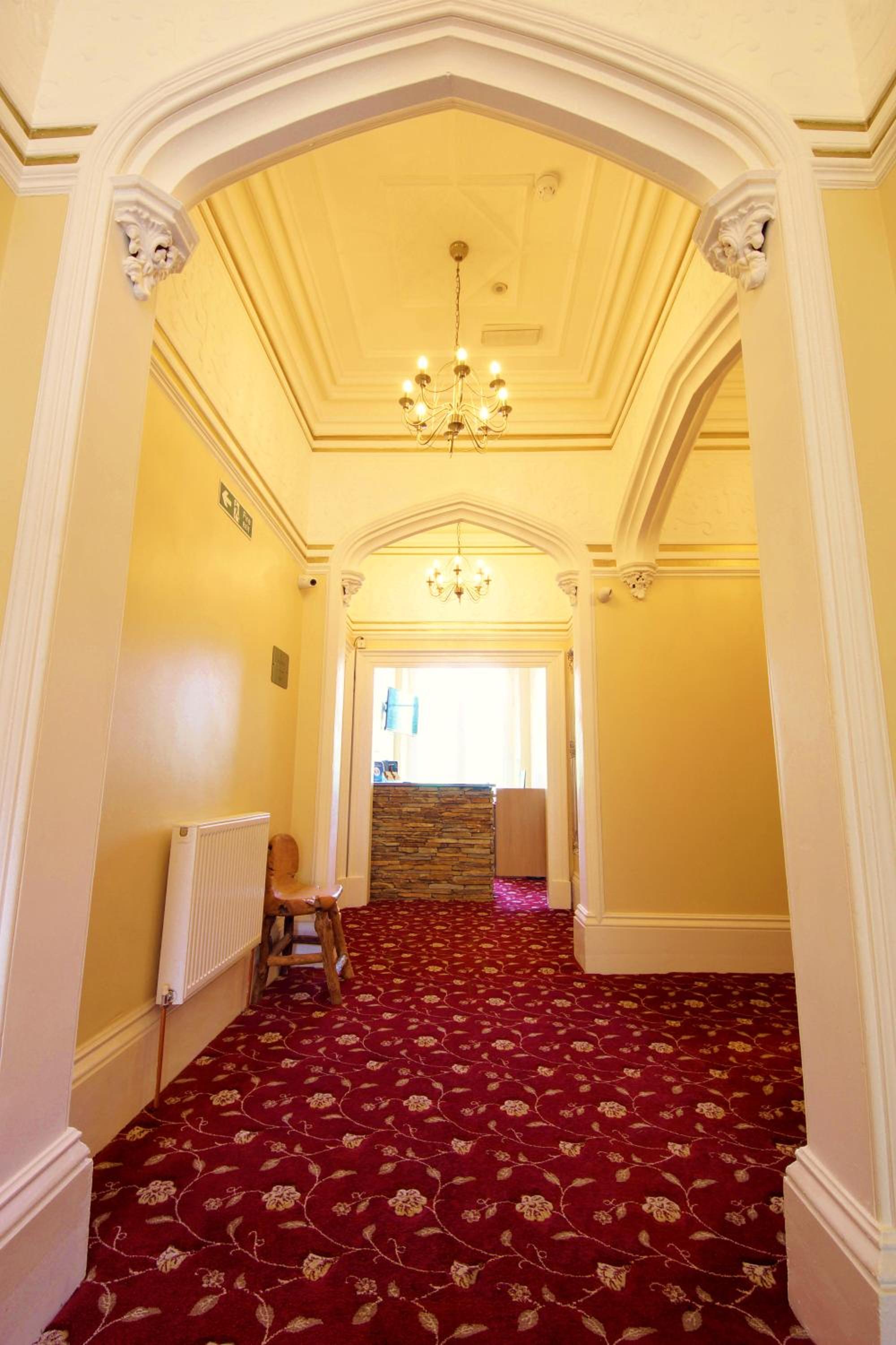 Фото Edgerton Hotel