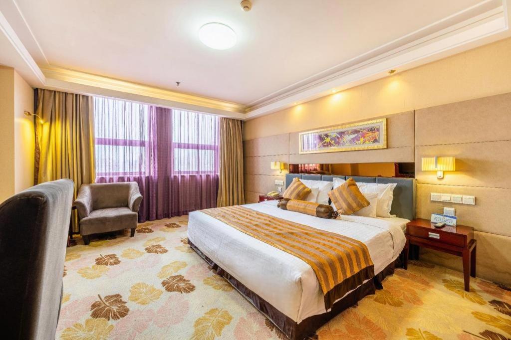 Фото Xian Union Alliance Atravis Executive Hotel