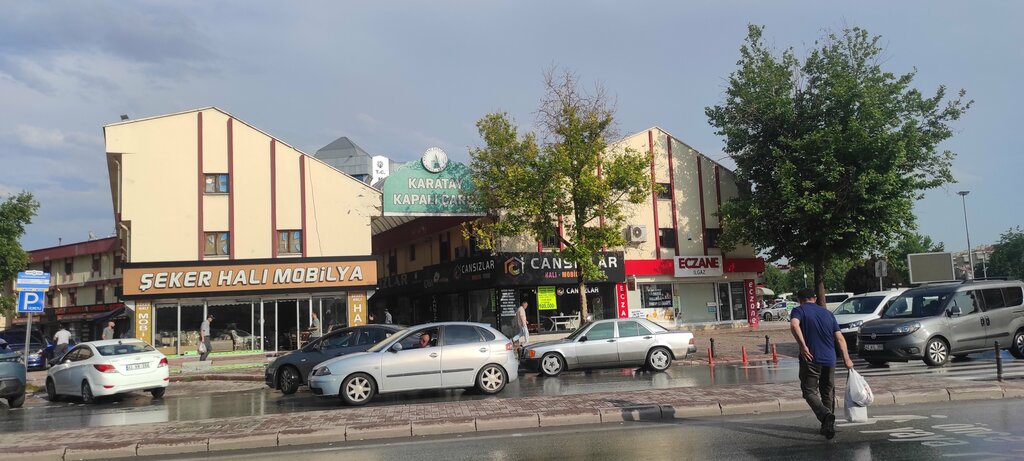 Market Melike Hatun Bazaar, Konya, photo