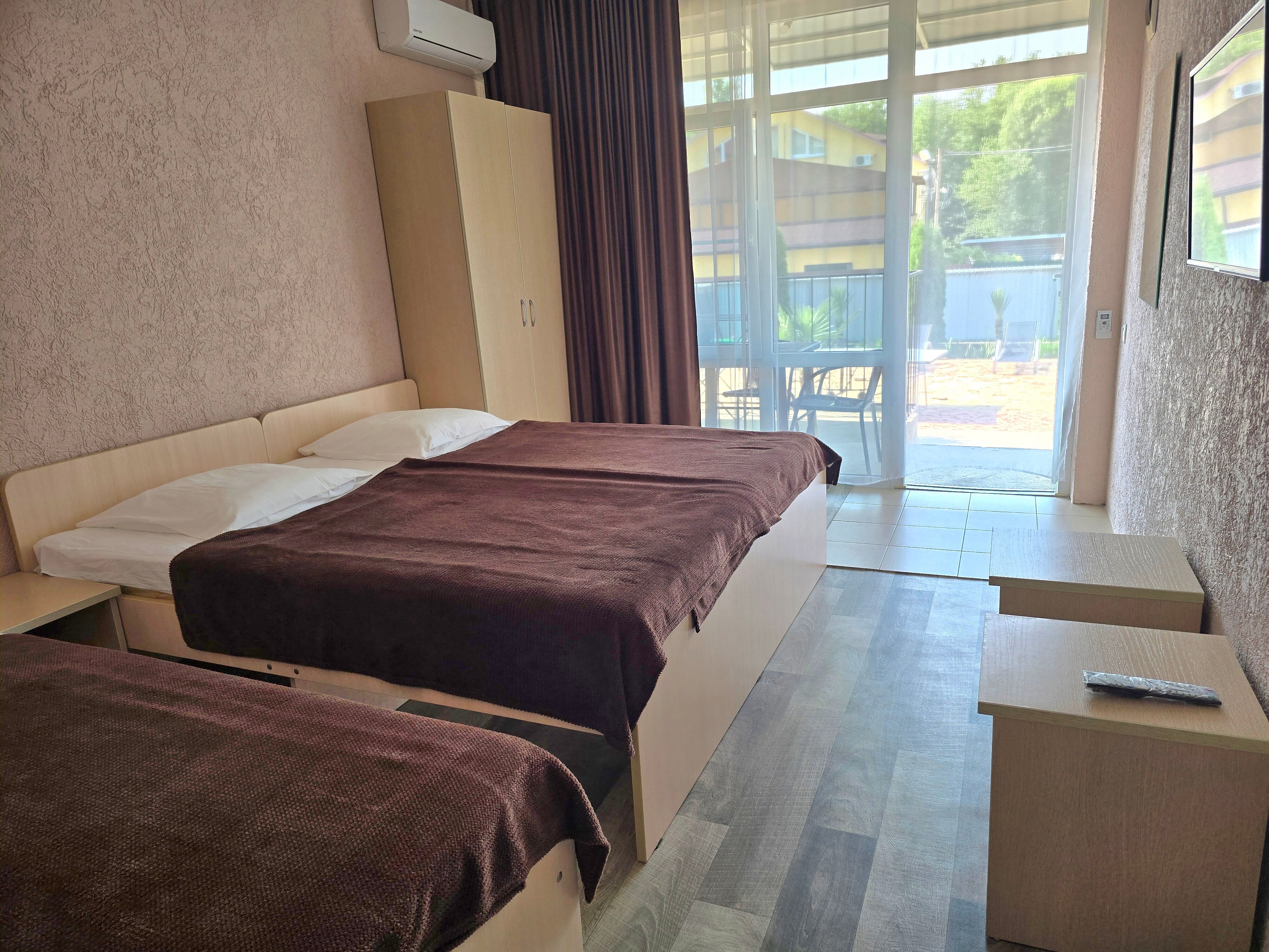 Фото Аполлинария