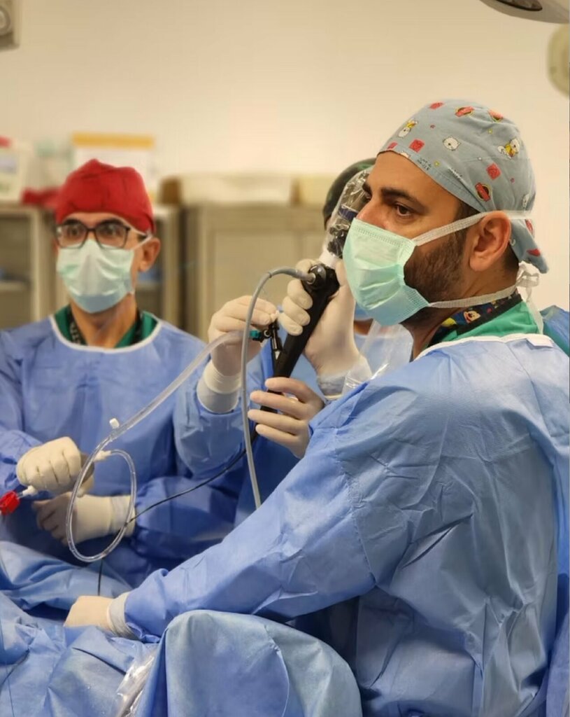 Private practice doctors Assoc. Prof. Dr. Yasar Issi, Izmir, photo