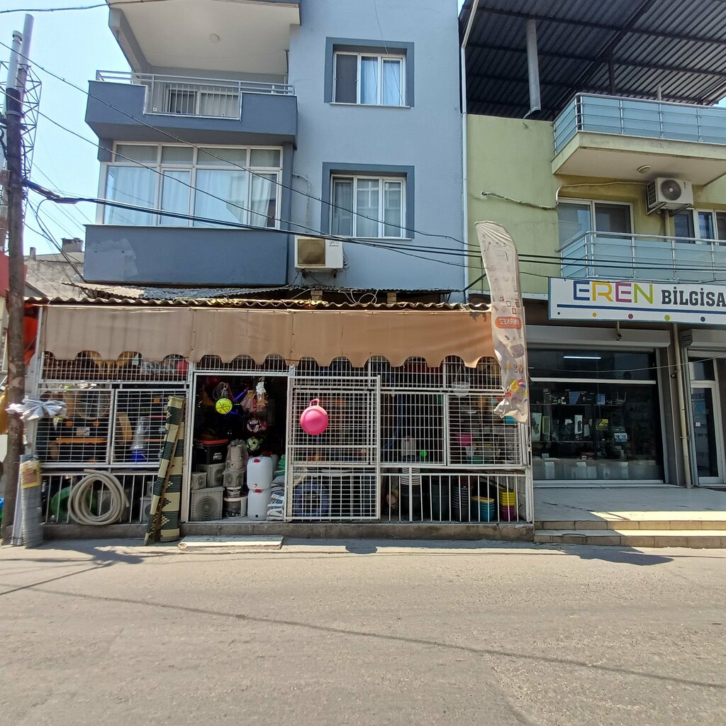 Gaming club Central Building Market/Hardware, Izmir, photo