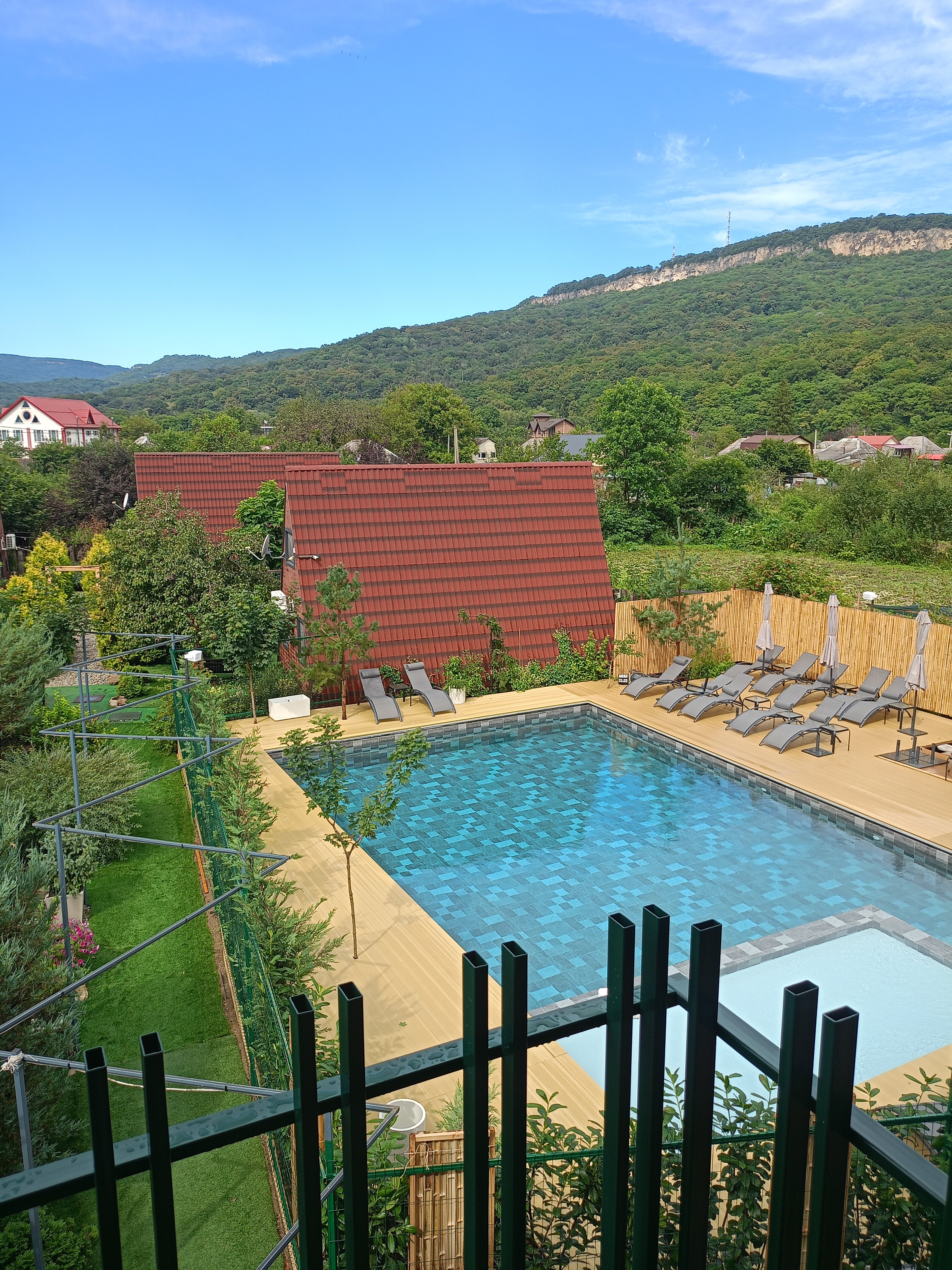 Фото Домик в Деревне Green Wood