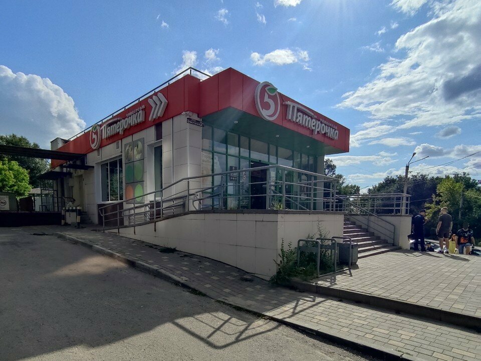 Parcel automat Ozon Box, Voronezh, photo