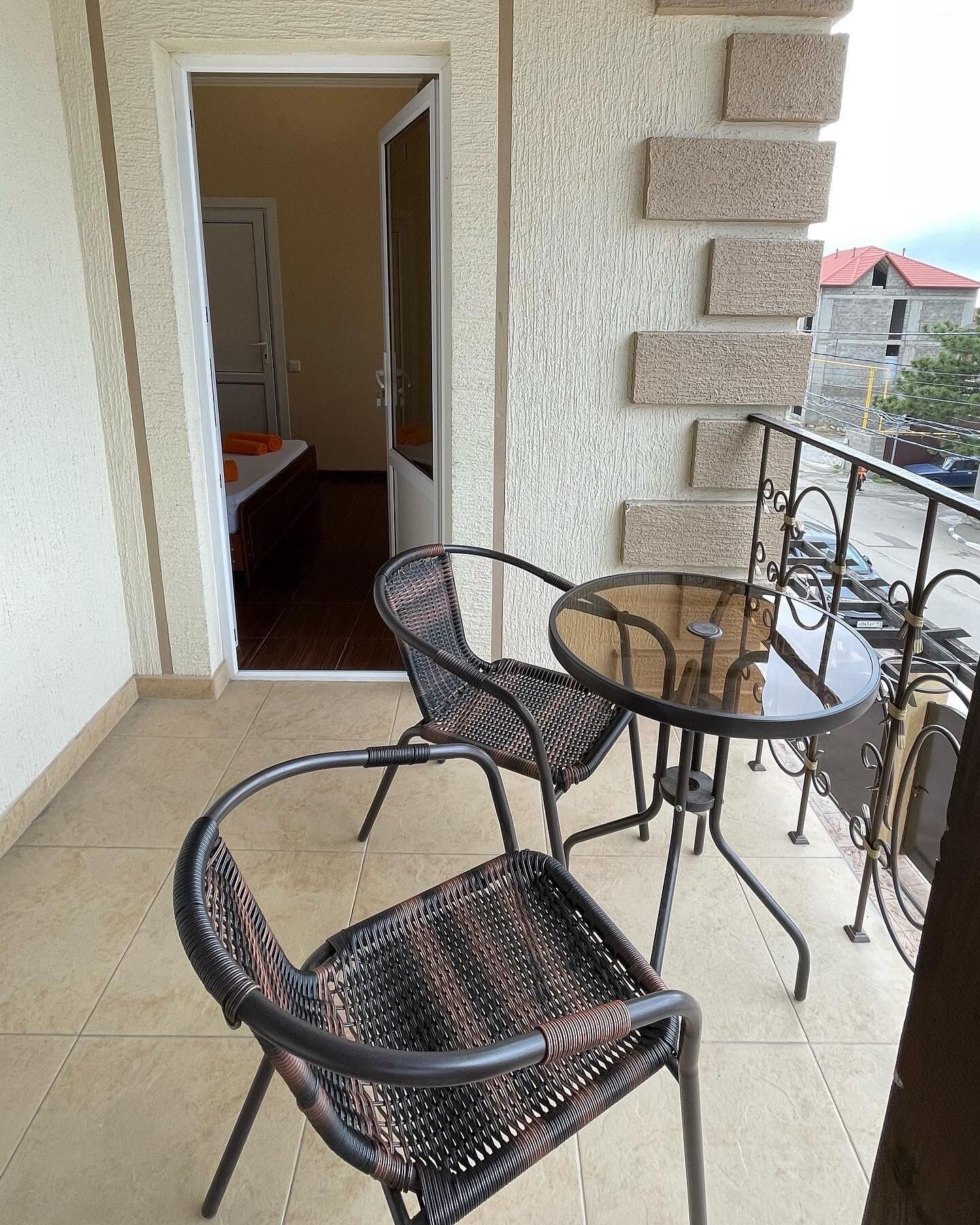 Фото Селена