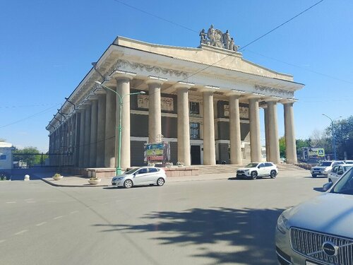 Dans okulları Lanara, Voljski, foto