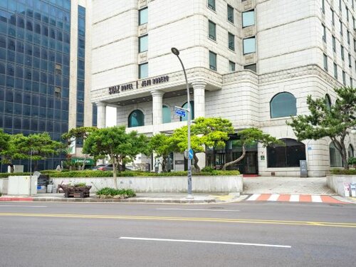 Внешний вид отеля Staz Hotel Jeju Robero в Чеджу, фото 5