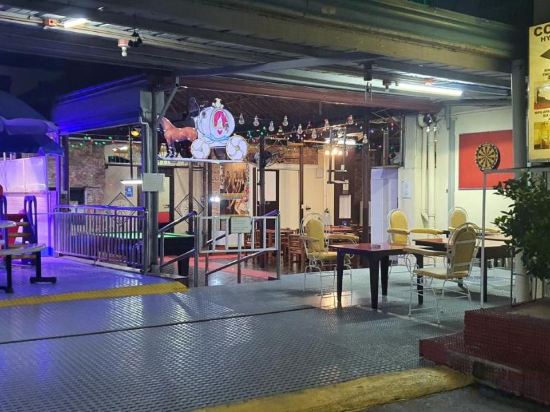 Фото Cool Martin Resort Hotel