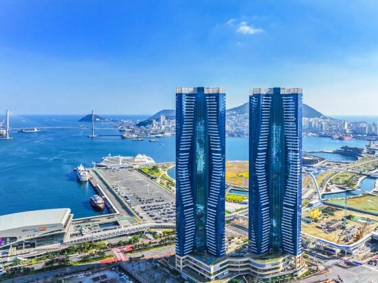 Фото Brown Suites Busan