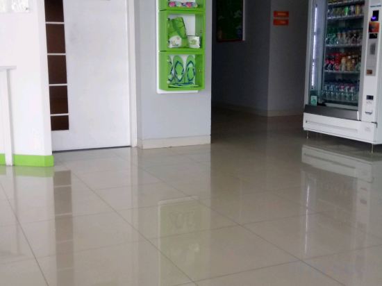 Фото Pop! Hotel Kemang Jakarta