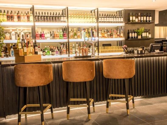 Фото Park Inn by Radisson Bournemouth