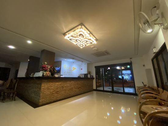 Фото Chorlada Lanna Hotel