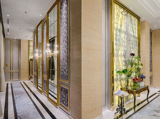 Фото Art Deco Luxury Hotel & Residence