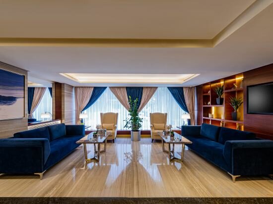 Фото Blue Diamond Hotel