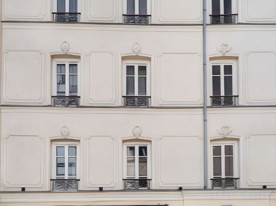 Фото Courcelles Médéric