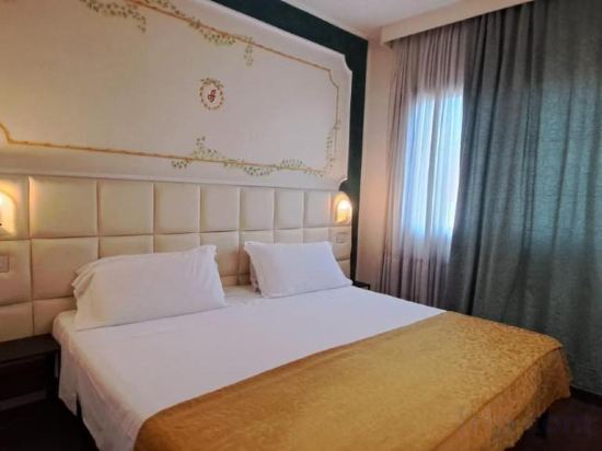 Фото Hotel Delta Florence