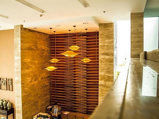 Фото Отель Lakeshore Banani