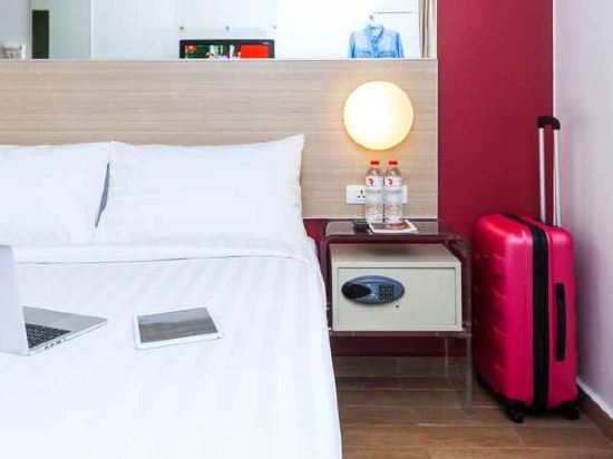 Фото Red Planet Surabaya