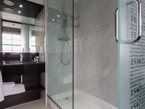 Фото DoubleTree by Hilton London Greenwich