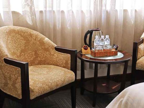 Фото Dong Kinh Hotel