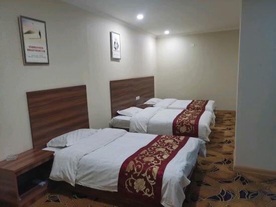 Hotel Dingbian Baichuan Hotel, Shaanxi, photo