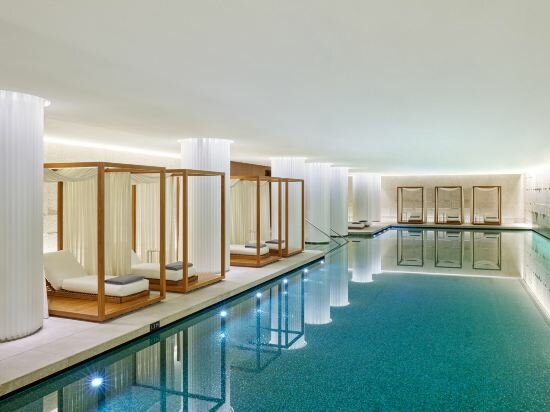 Фото Bulgari Hotel London