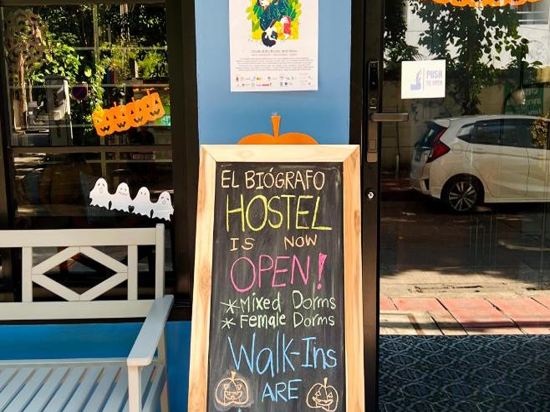 Фото El biografo hostel